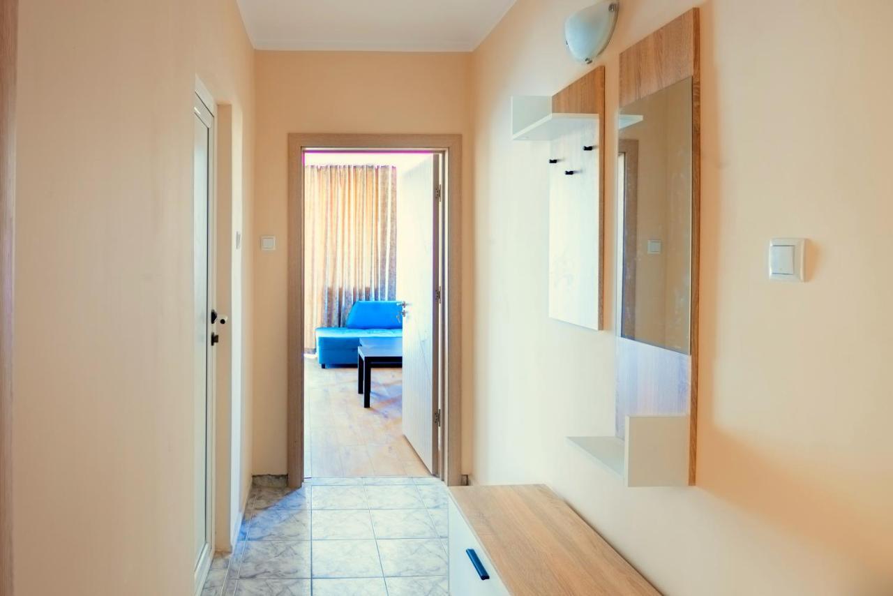 House With Garden * Pomorie